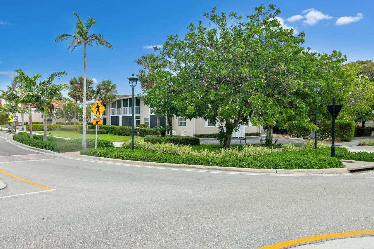 Beach Luxury 805 North North Naples 외부 사진